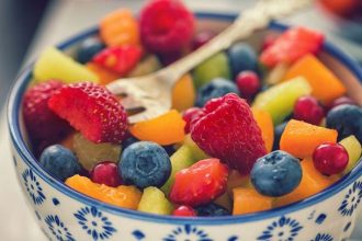 Φρουτοσαλάτα για μικρούς και μεγάλους!