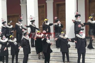 Πάτρα: Βγήκαν οι «Σφήκες» στην Πλατεία Γεωργίου