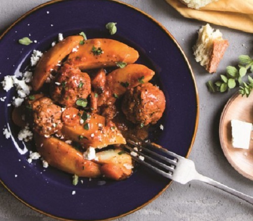 Κεφτεδάκια με πατάτες γιαχνί