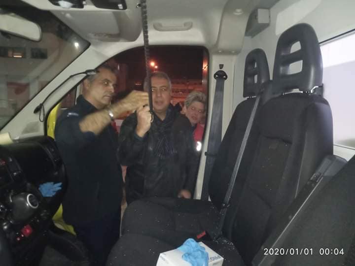 Ο Διοικητής της 6ης ΥΠΕ άλλαξε τη χρονιά μαζί με τους εργαζόμενους του "Αγ. Ανδρέα" ΦΩΤΟ