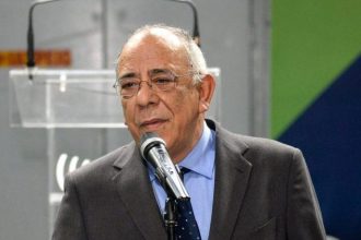 Συλλυπητήρια Παπαδημάτου σε Λιόλιο για την απώλεια της μητέρας του