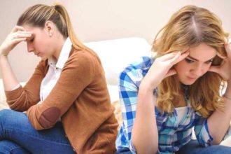 Εφηβεία: Ο παράγοντας που μειώνει το στρες και τις σκέψεις αυτοκτονίας στα θύματα εκφοβισμού