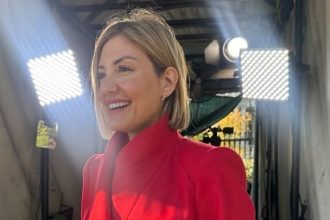 Ράνια Τζίμα: «Την ώρα που πέθανε η μητέρα μου ήμουν σε ελεύθερο ρεπορτάζ»