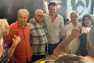 Νοίκιασε γραφεία ο Κασσελάκης για να στεγάσει τους εθελοντές που στηρίζουν την υποψηφιότητά του