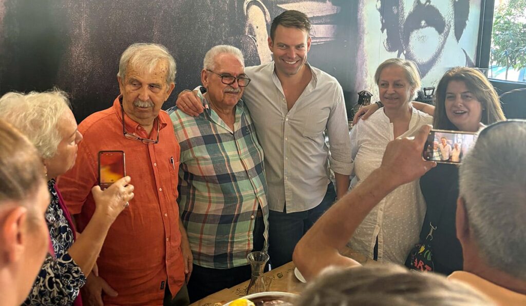 Νοίκιασε γραφεία ο Κασσελάκης για να στεγάσει τους εθελοντές που στηρίζουν την υποψηφιότητά του