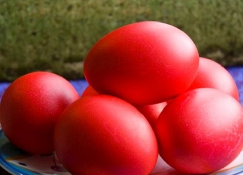 Περίσσεψαν αυγά από το πασχαλινό τραπέζι; Τέλειες ιδέες για να μην πάνε… χαμένα!