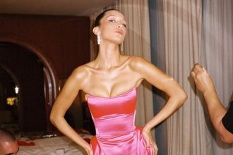 Tρία, κάπως αλλόκοτα, πράγματα που μπορείς να κάνεις με τα ρούχα σου και να φαίνεσαι πιο αδύνατη