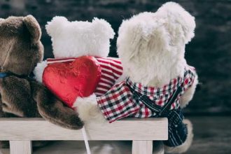 «Η απιστία δεν είναι παιδική ασθένεια -Δεν θα περάσει»