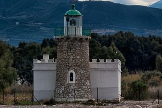 Ανοίγει και μας περιμένει ο Φάρος του Δρεπάνου-Συμπληρώνει 139 χρόνια ζωής