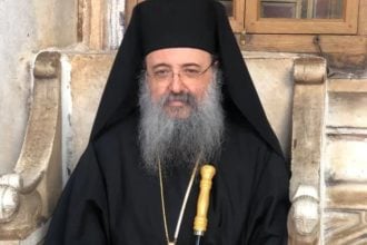 Ὡς χρυσόν ἐν χωνευτηρίῳ ἐδοκιμάσεν αὐτόν καί ὡς ὁλοκάρπωμαθυσίας προσεδέξατο αὐτόν...