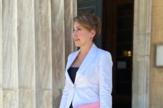 Χριστίνα Αλεξοπούλου: Συγχαρητήρια στον Απόλλωνα Πατρών.