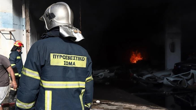 Ηλικιωμένος ανασύρθηκε νεκρός μετά από πυρκαγιά σε εγκαταλελειμμένο κτίριο