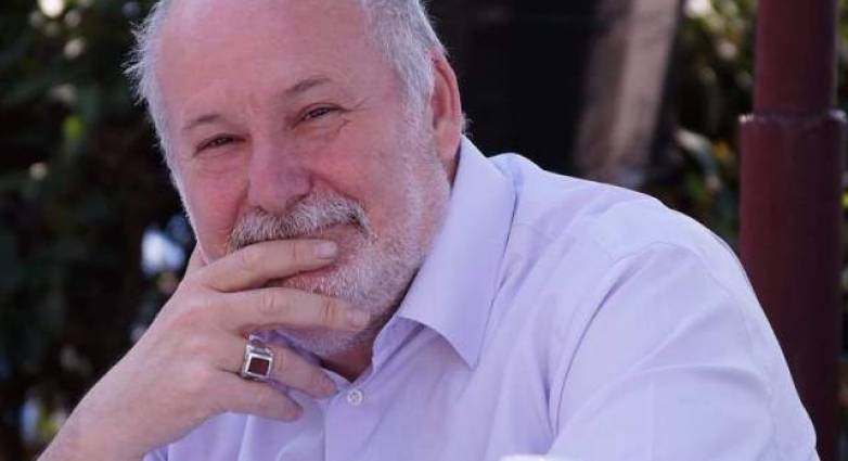 Η Δημοκρατία του Καναπέ