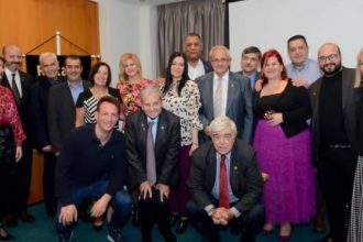 Ο Ροταριανός Όμιλος Κωστής Παλαμάς προσκαλεί σε αποκριάτικο καρναβαλικό χορό