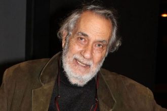 Κώστας Αρζόγλου: «Όταν σου λένε ότι έχεις όγκο στον εγκέφαλο, αποχαιρετάς τα πάντα»