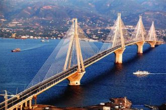 Περπάτημα υγείας, σήμερα, πάνω στη Γέφυρα Ρίου-Αντιρρίου