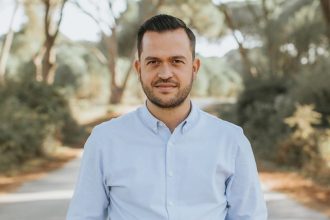 Πάτρα: Ευχαριστήρια επιστολή του Νίκου Θεοδωρόπουλου