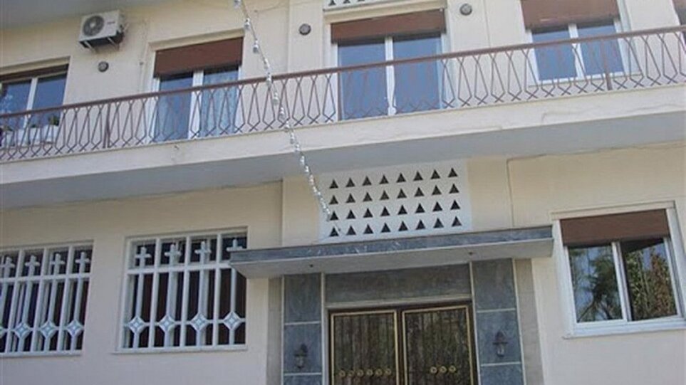 Πάτρα: Συναγερμός στην ΕΛ.ΑΣ.-Έφυγε γυναίκα από το Άσυλο Ανιάτων-"Χτενίζουν" την περιοχή αστυνομικοί ΝΕΟΤΕΡΑ