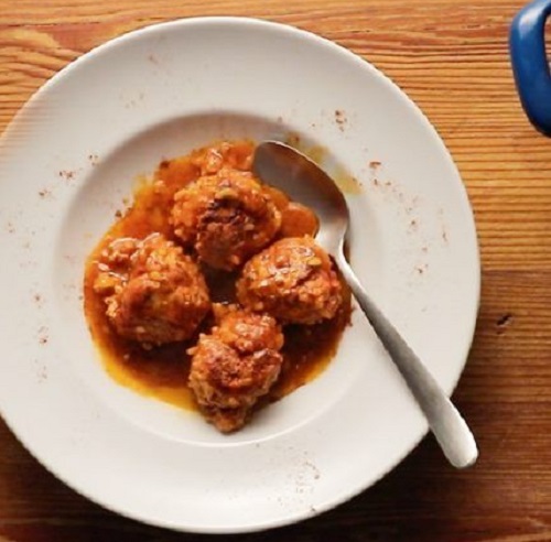 Γιουβαρλάκια κοτόπουλου με πάπρικα