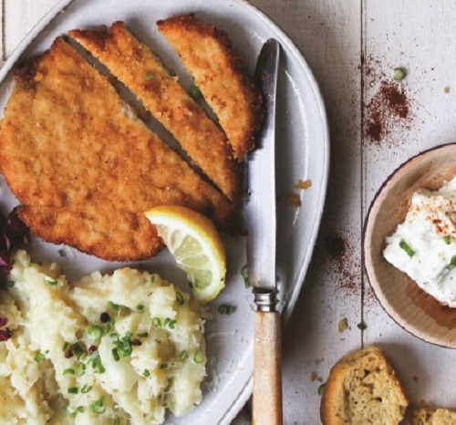 Σνίτσελ σε κρούστα παξιμαδιού Κυθήρων