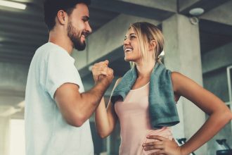 Γιατί οι γυναίκες που γυμνάζονται έχουν περισσότερους ερωτικούς συντρόφους