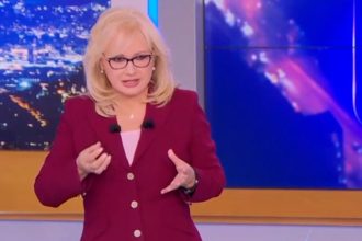 Αγγελική Νικολούλη σε Μουρτζούκου: «Ξεκόλλα, έχεις έρωτα με την δημοσιότητα;»