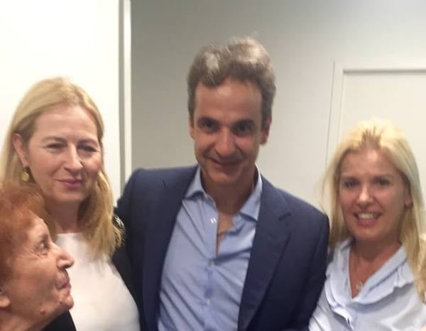 Στα εγκαίνια των γραφείων της ΝΔ η Ευσταθία Γιαννιά