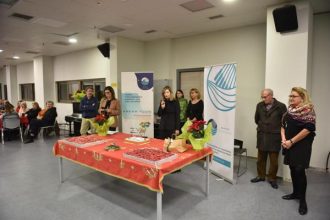 Η Βίβιαν Σαμούρη στην πίτα των "Μαχητών" ΦΩΤΟ