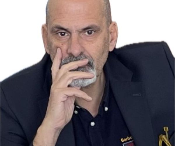 "Πλημμύρισαν" ευχές τον Χαράλαμπο Μπονάνο