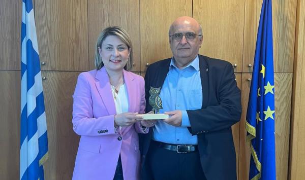 Τι είπαν Αλεξοπούλου - Μπούρας