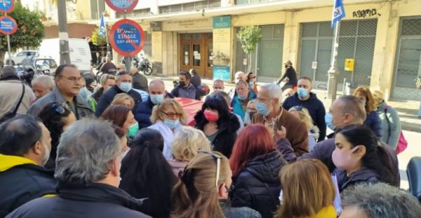 "Ωρα Πατρών": Η υποκριτική ικανότητα Πελετίδη