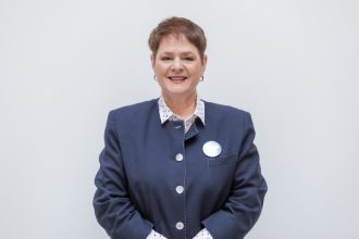 «Επανεκκίνηση στον τρόπο που λειτουργούμε»