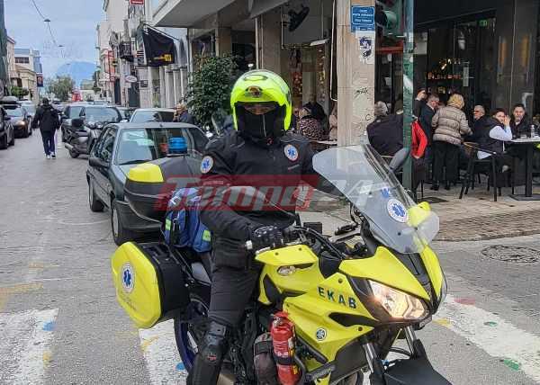 Πάτρα: Βγήκε βόλτα στον πεζόδρομο και κατέληξε στο νοσοκομείο!