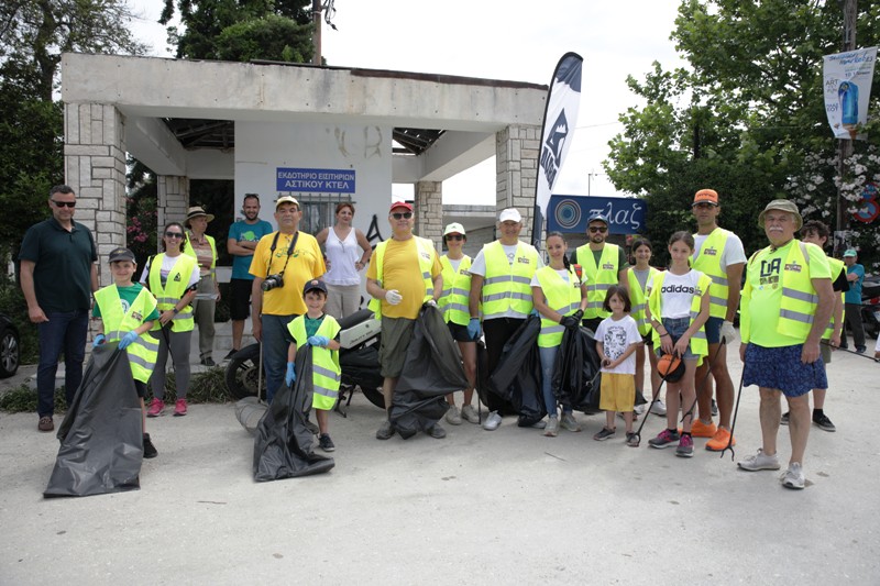 Πλαζ Πάτρας: "Πολίτες έδωσαν το παρόν για το περιβάλλον"
