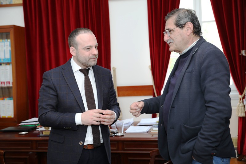 Επίσκεψη του Θεμιστοκλή Μπάκα στον Δήμαρχο Πατρέων Κώστα Πελετίδη