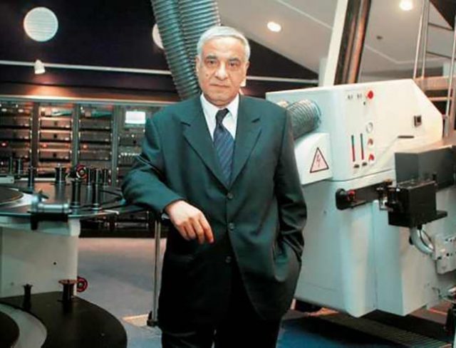 Πάτρα: Απόψε η παρουσίαση του βιβλίου του Διονύση Σιμόπουλου "Η άνοιξη του Σύμπαντος"