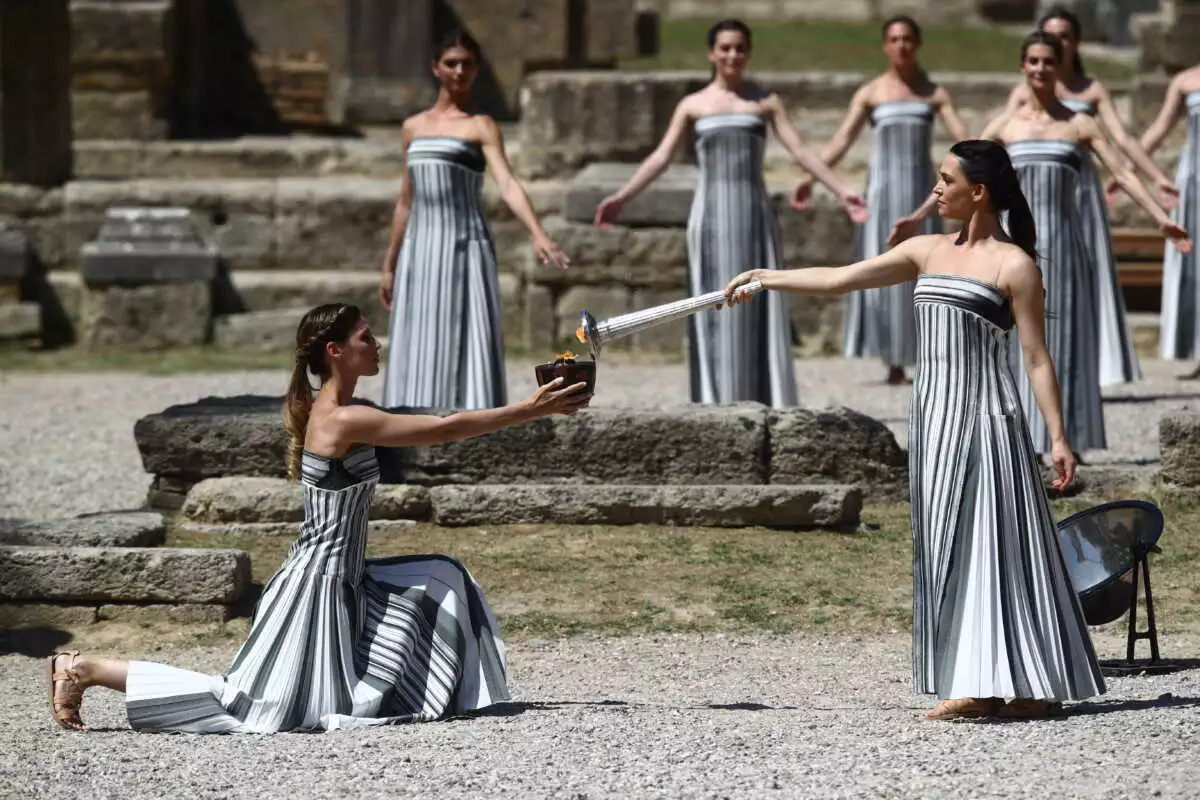 Ολυμπιακή Φλόγα: Έγινε η τελική πρόβα στην Αρχαία Ολυμπία - Αυξημένα μέτρα ασφαλείας για την αυριανή Τελετή Αφής (ΦΩΤΟ-ΒΙΝΤΕΟ)