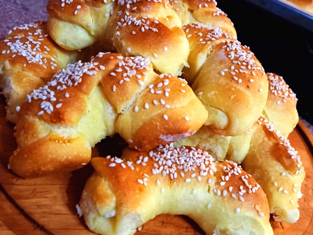 Αφράτα αλμυρά κρουασάν φέτας