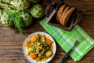 Συνταγή για αγκινάρες αλά πολίτα