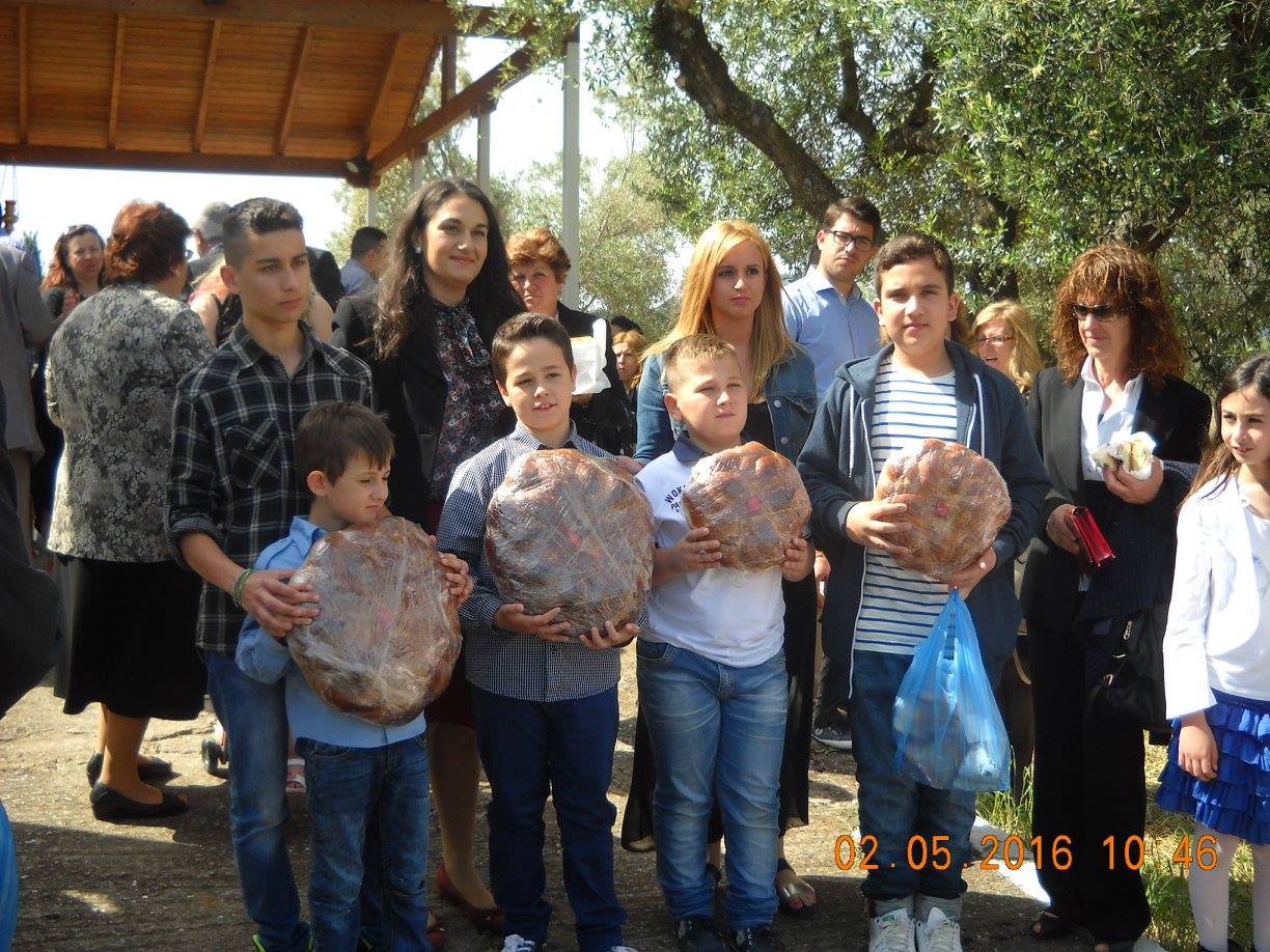 Στα Λουσικά γιόρτασαν τον Άγιο Γεώργιο και έτρεξαν για την Κουλούρα!