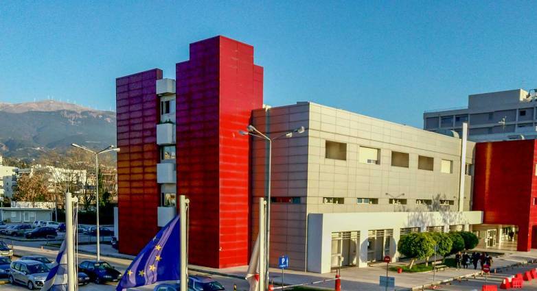 Σωματείο Ιπποκράτης: «Ο Υπουργός δεν έχει το δικαίωμα να αντιμετωπίζει με ελαφρότητα το εργασιακό μέλλον χιλιάδων συμβασιούχων»