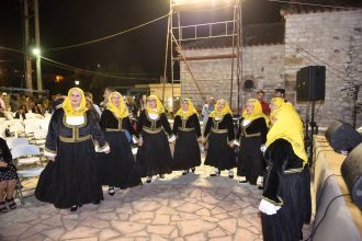 Αυλαία εκδηλώσεων στην 20η αγροτική έκθεση Χαλανδρίτσας - ΦΩΤΟ