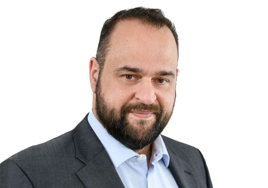 Σκληρή κριτική από τον Βασίλη Αϊβαλή στη Δημοτική Αρχή για τους εργαζόμενους της Κοινωφελούς