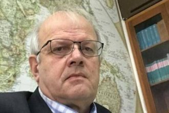 Με ποιο κόμμα θα είναι υποψήφιος ευρωβουλευτής ο Άκης Τσελέντης