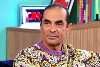 Αλέκος Συσσοβίτης: Τη μητέρα μου την πήραν εννιά χρονών και την έστειλαν υπηρέτρια στην Αθήνα ως ψυχοκόρη