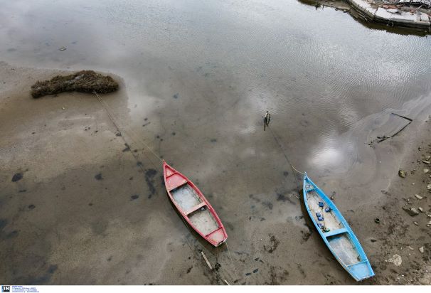 Εξαφανίστηκε η θάλασσα στην Κέρκυρα και το Καλοχώρι – Εικόνες Αποκάλυψης