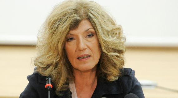 "Αυτάρεσκος πανύβλαξ"