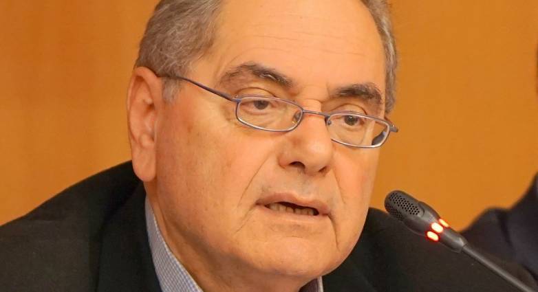 Χρήσιμοι ηλίθιοι