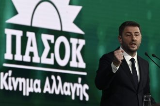 Παραιτήθηκε από την Ευρωβουλή ο Ανδρουλάκης - O Νίκος Παπανδρέου στη θέση του