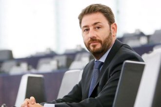 ΒΙΝΤΕΟ - Νίκος Ανδρουλάκης: Όταν μιλούσε για ενότητα... αλλά αρνούνταν να συνταχθεί με το κόμμα του